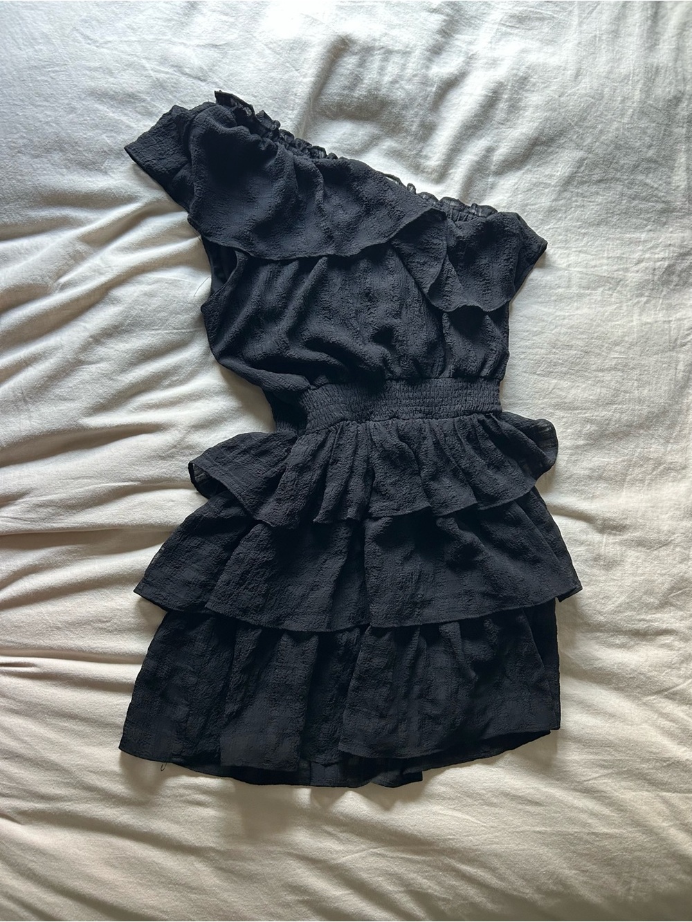 Gilli Black One-Shoulder Tiered Ruffle Mini Dress